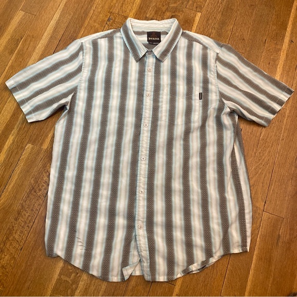 prAna Breathe Button-Up Short-Sleeve Striped Shirt Men’s Large - Multi Stripe - Picture 4 of 11